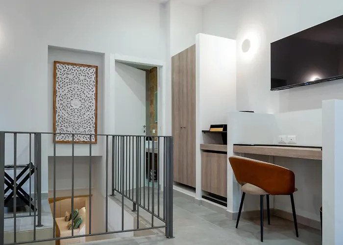 Leuca124 Frühstückspension 4*