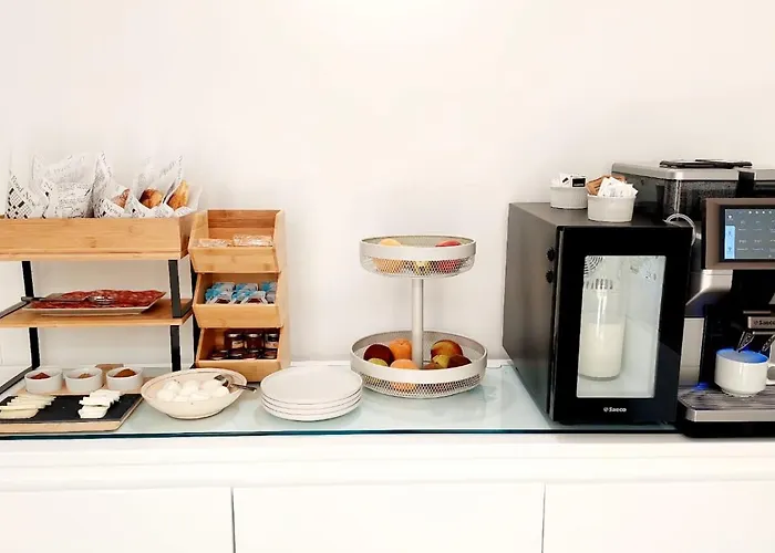 Leuca124 Frühstückspension 4*